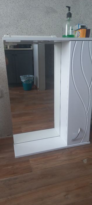 Продам  зеркало  в ванную