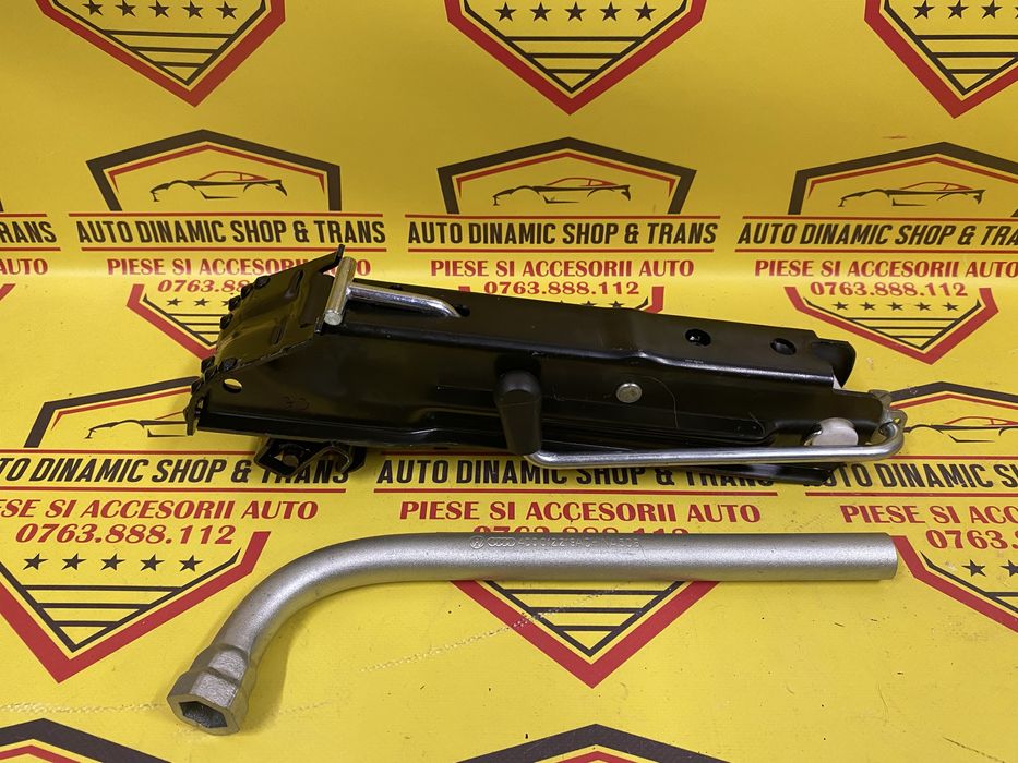 Cric auto original Skoda Superb 2 B6 Vw Passat B6 B7 3C0011031