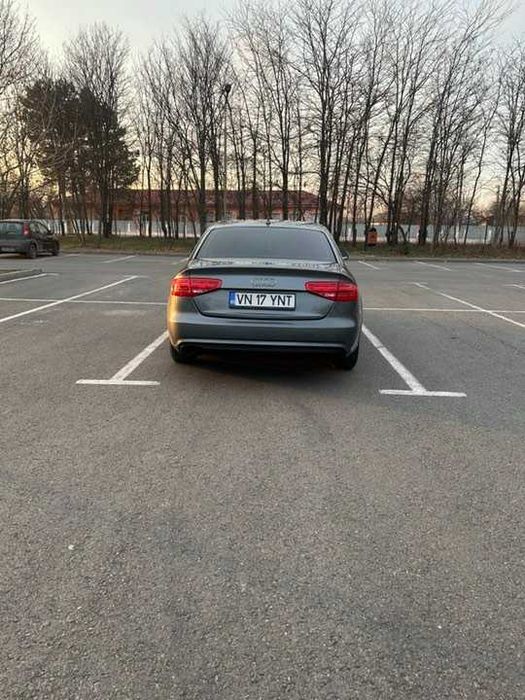 Audi   a4     2012
