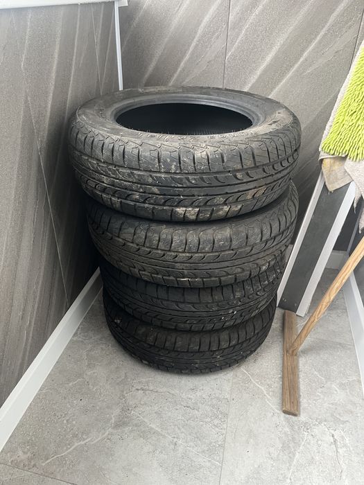 Продам летнюю резину