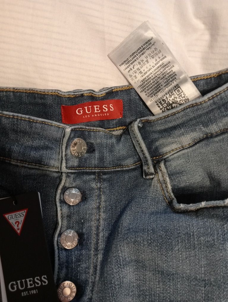 Blugi Guess mărimea 30