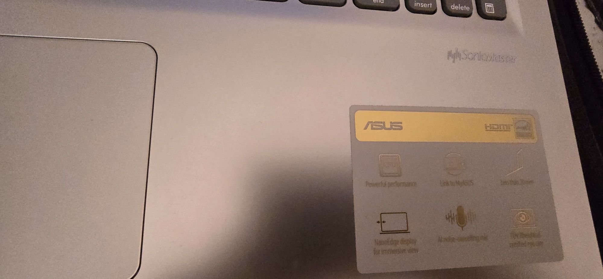 Лаптоп Asus x515ea