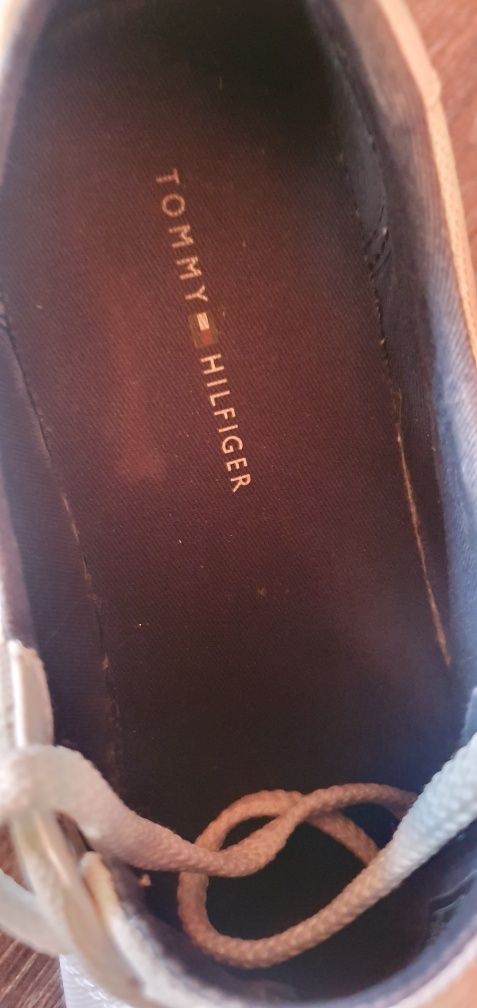 Мъжки кецове Tommy hilfiger 42