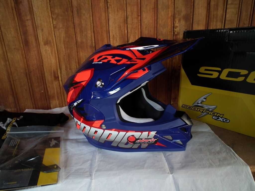 Каска за мотор шлем Shoei AGV Scorpion Suomy Nolan HJC Shark