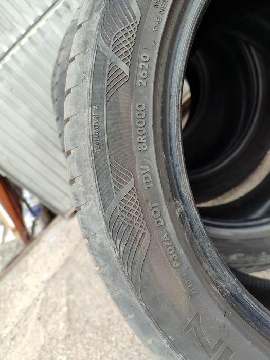 Гуми Vredestein 245 45 ZR17 - 99Y