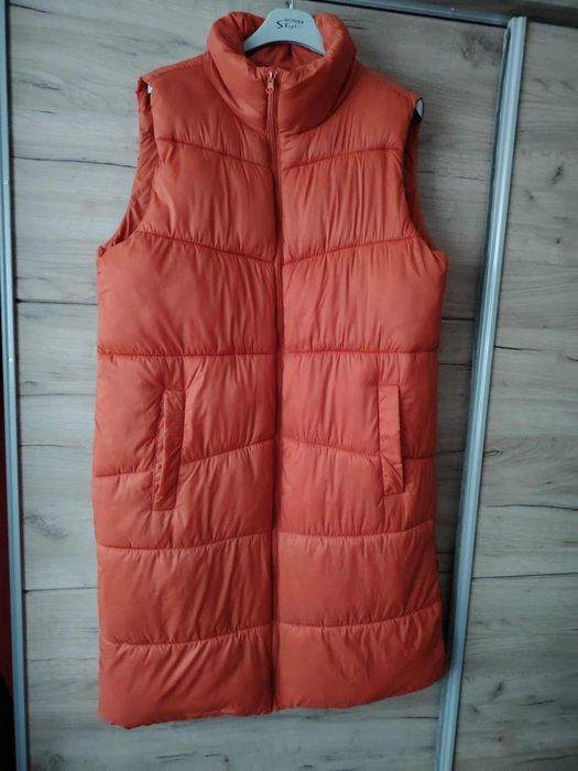 Veste lungi noi cu eticheta