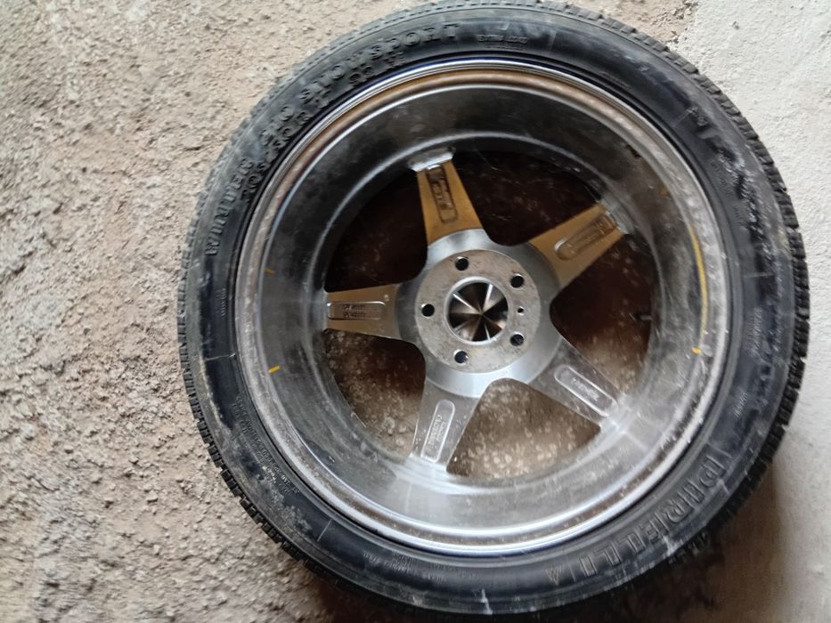 Продам диск  с шиной