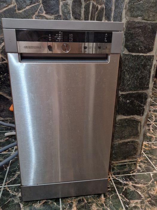 Съдомиялна машина Grundig
