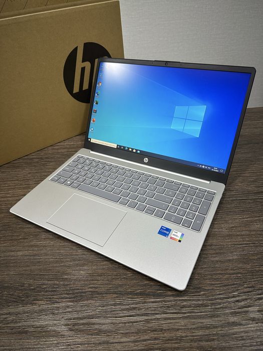мощный новый 12-ядерный i5 ноутбук Hp 15