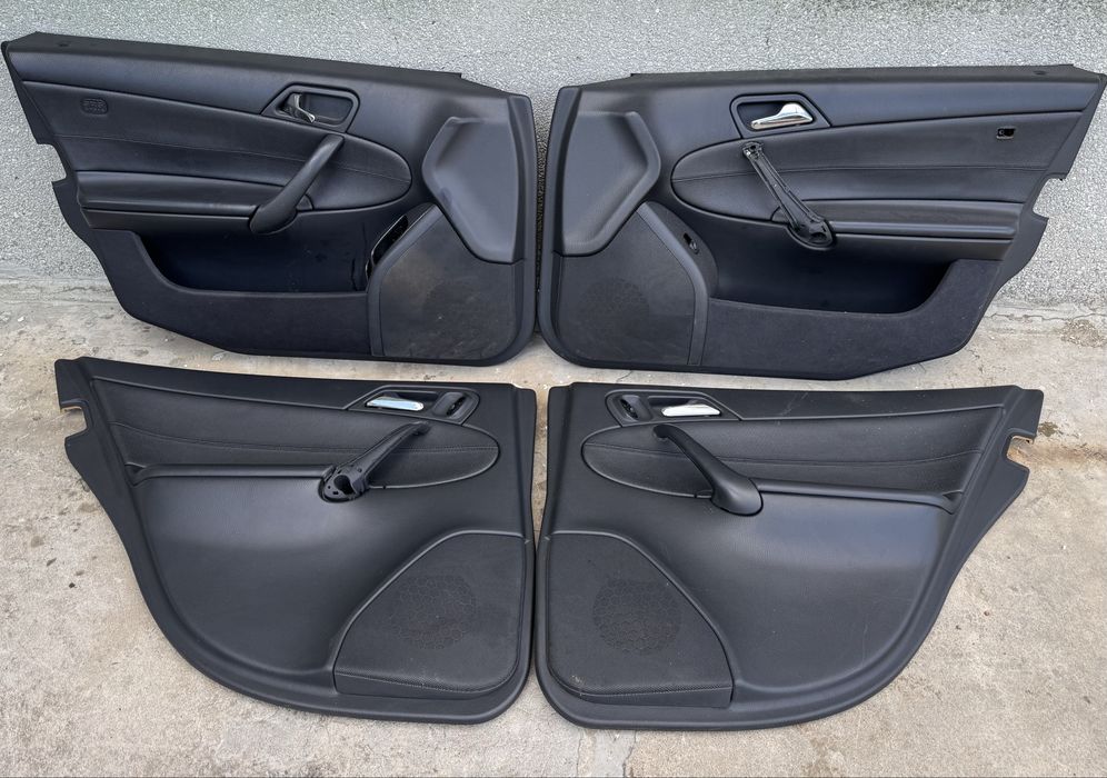 Кожен салон за Mercedes C класа W203 седан