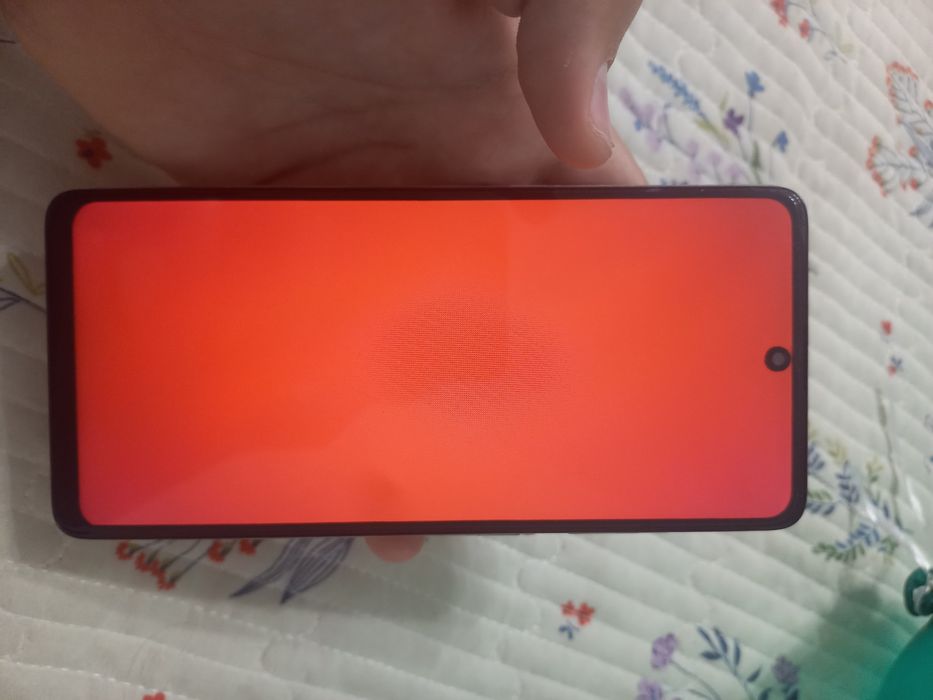 самсунг а51 обмен или продажа в идеале