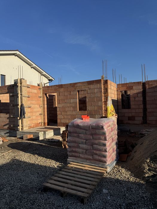 Propietar vand duplex