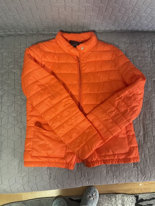 Geaca dama impecabila