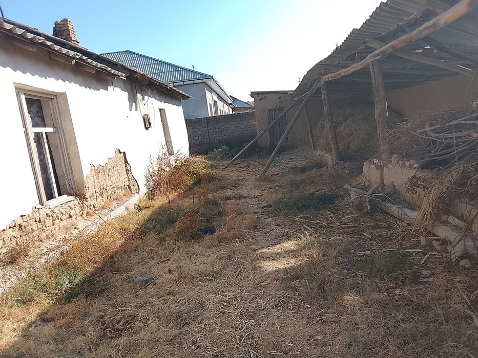 Срочна Уй сотилади