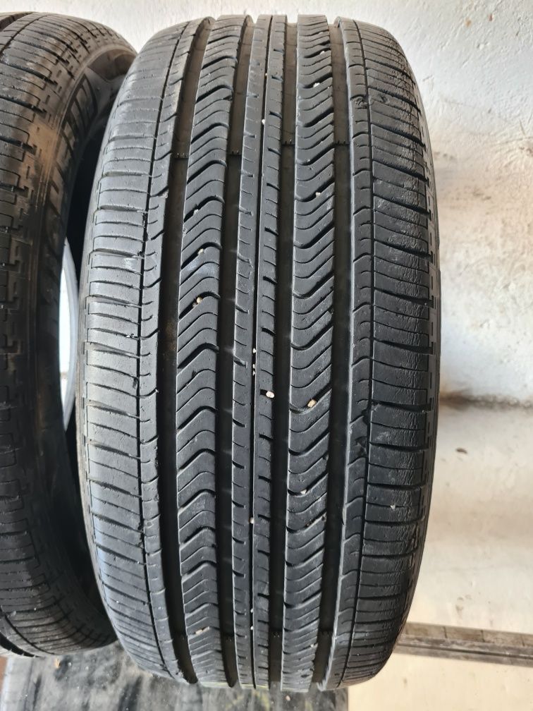 2 бр. всесезонни гуми 245/45/20 Michelin MXV4 7 mm DOT1214