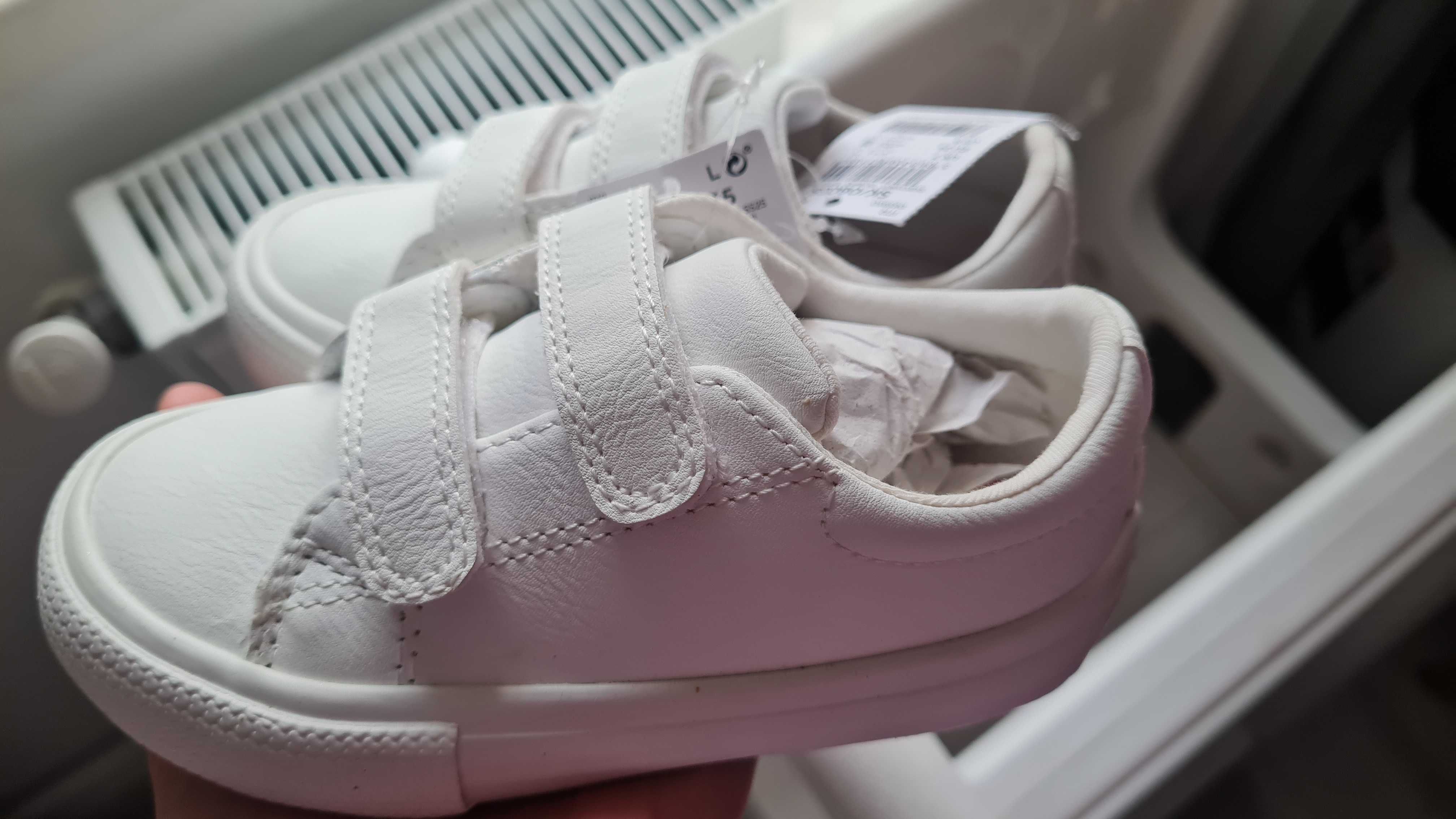 Sneakersi albi, Next, noi, cu eticheta, marimea 24