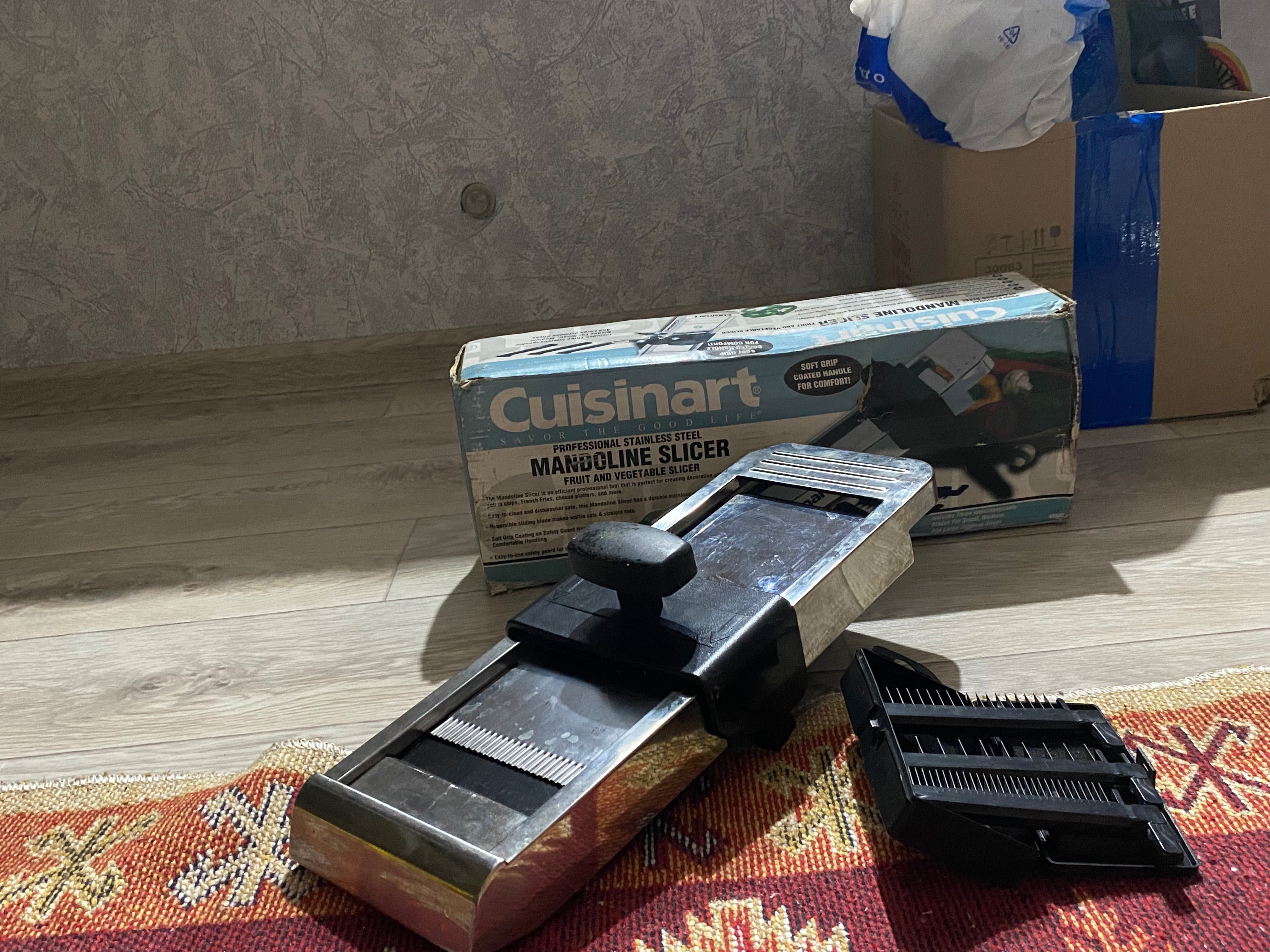 Овощерезка Cuisinart
MANDGLINE SLICER