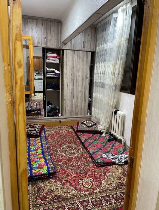 Qora Qamish 2/3 Da 2 xona 3 xona qilingan Srochna