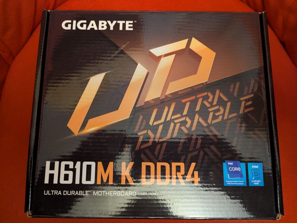 Core i5-12400F с дъно Gigabyte H610M и 16GB RAM / опция Core i5-13400