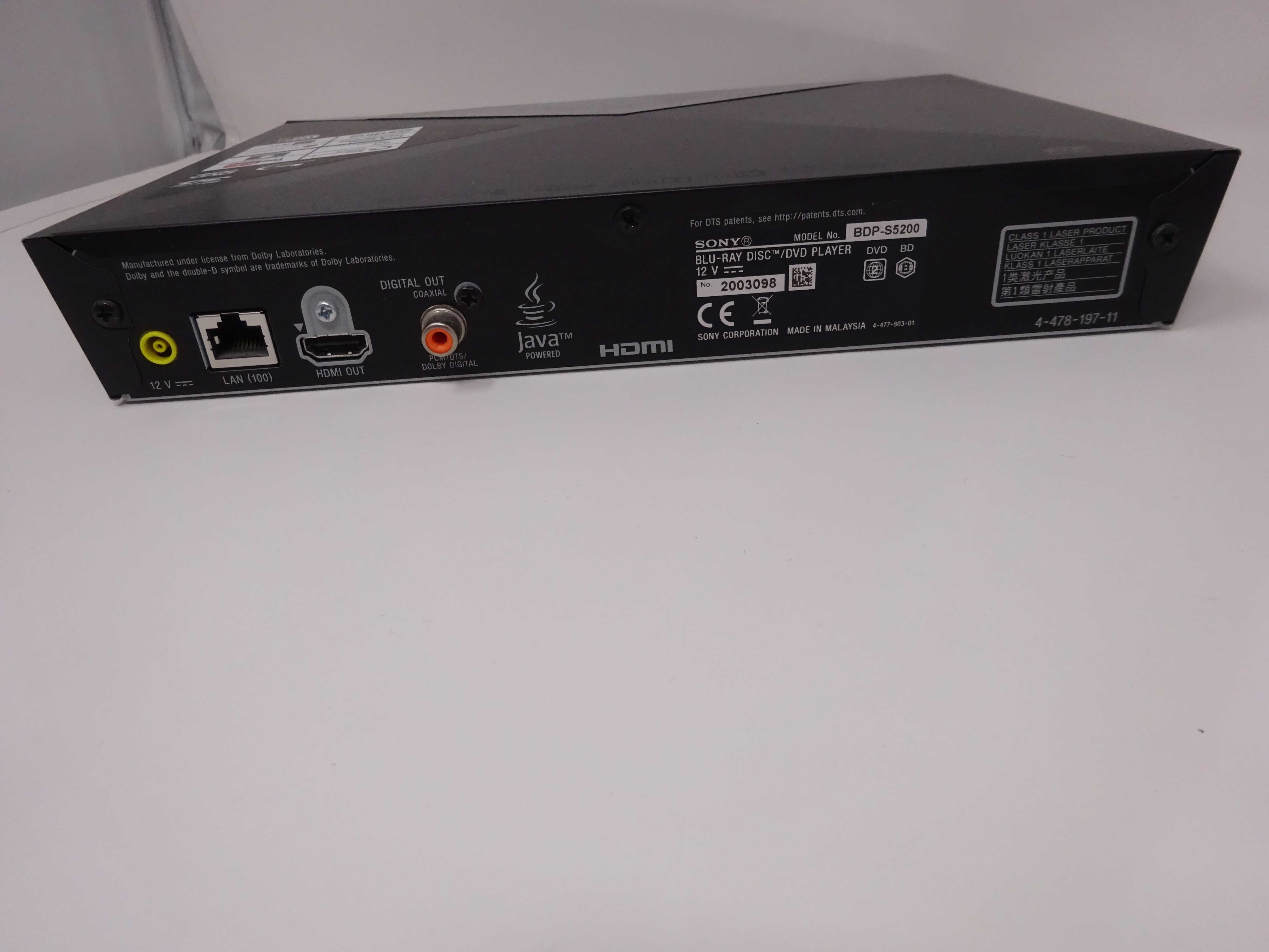 Sony BDP‑S5200
– 3D Blu‑ray плейър