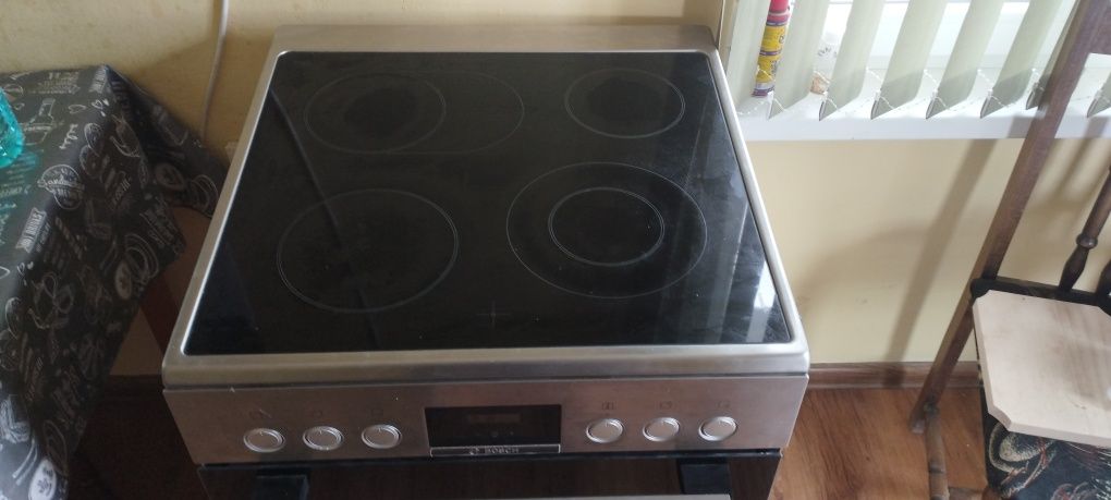 Готварска печка BOSCH HKR39C250/16
