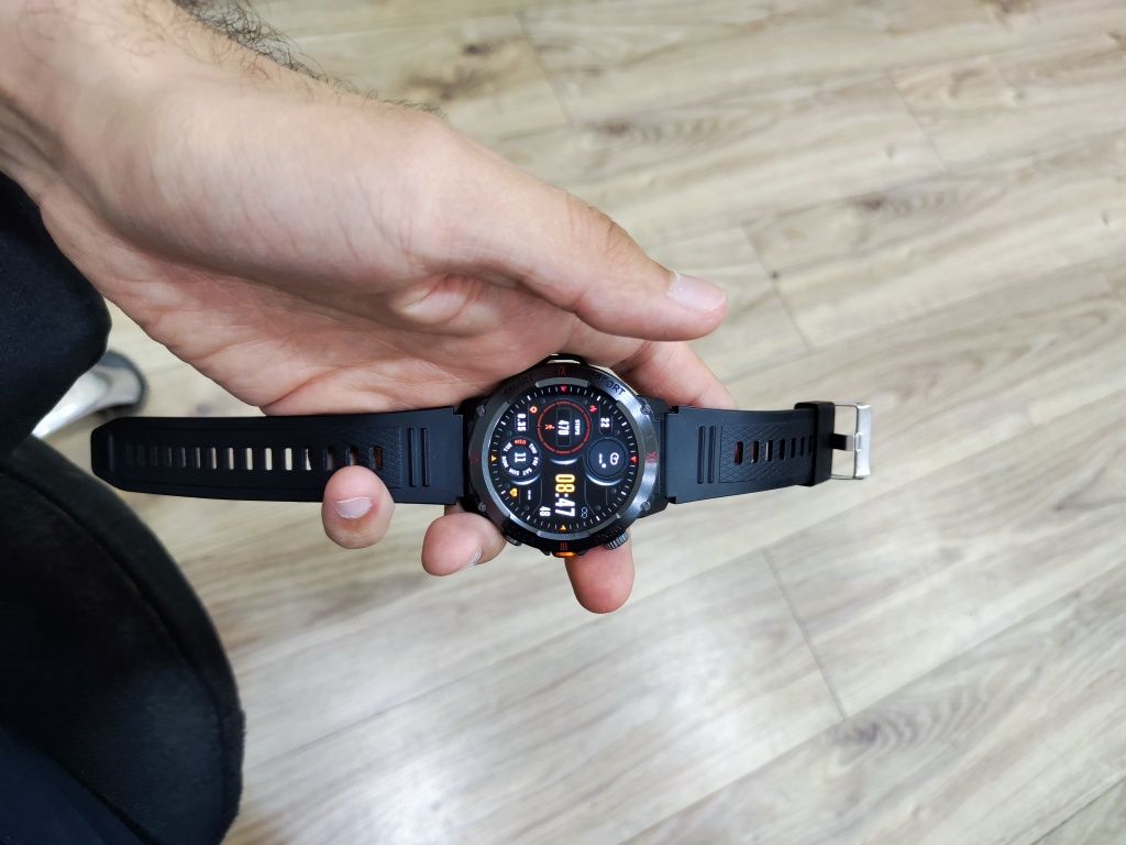Smart watch LifeBee