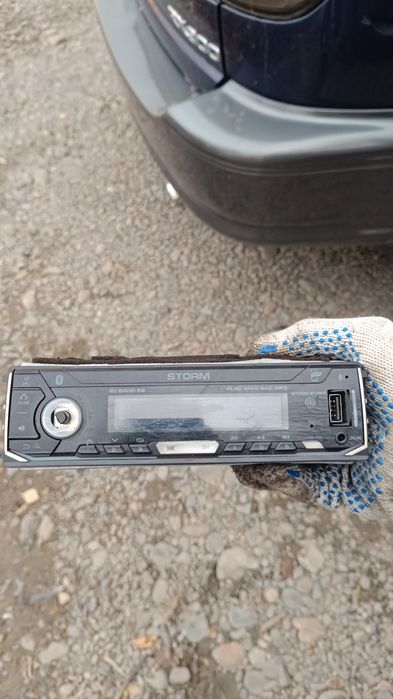 Продам магнитолу