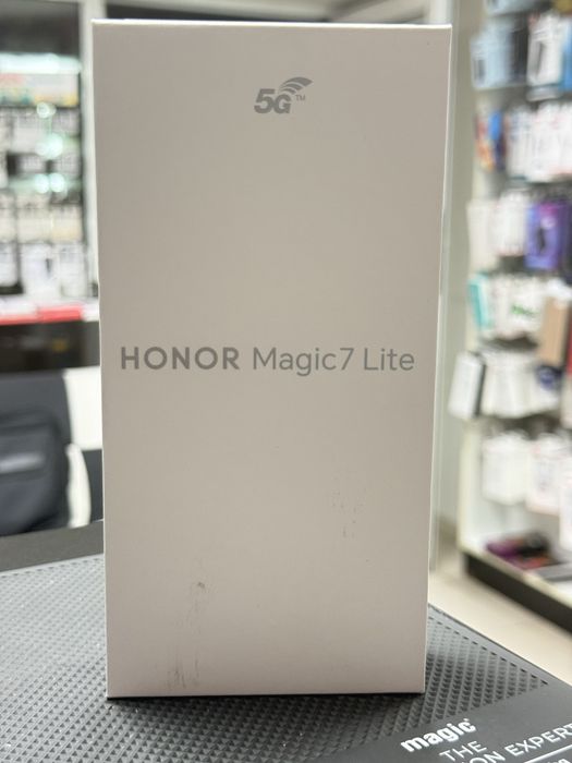 Honor Magic 7 Lite 5G,Titanium Black,256GB/8GB RAM *ЧистоНов*