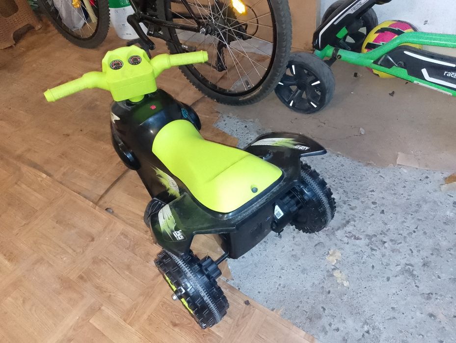 Детски мотор с акумулатор