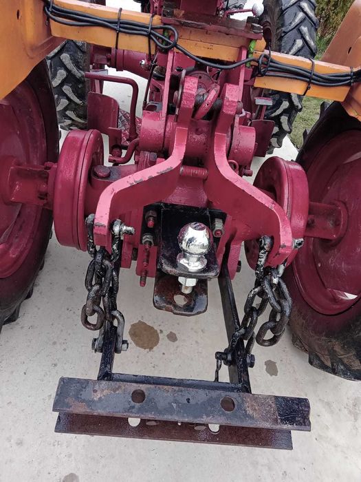 Vând tractoraș 4x4 GOLDONI 21CP