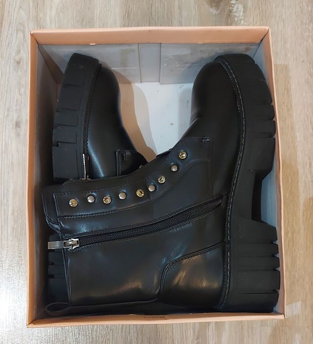 Дамски боти интересни модели