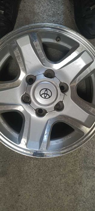 Продам диски на Прадо, 16 размер, бывшие в употреблении