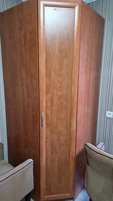 Шкаф для прихожей