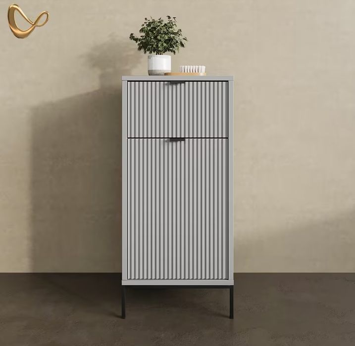 Среден шкаф Vicco