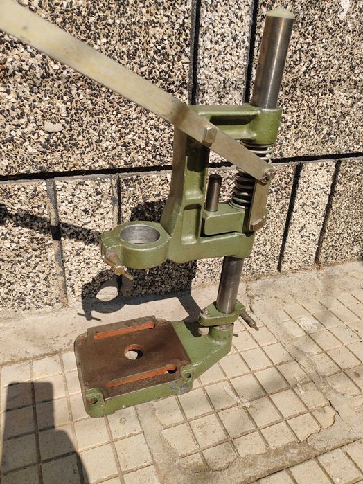 Стойки за бормашини български 43 мм. и 57 мм. захват ЕЛПРОМ