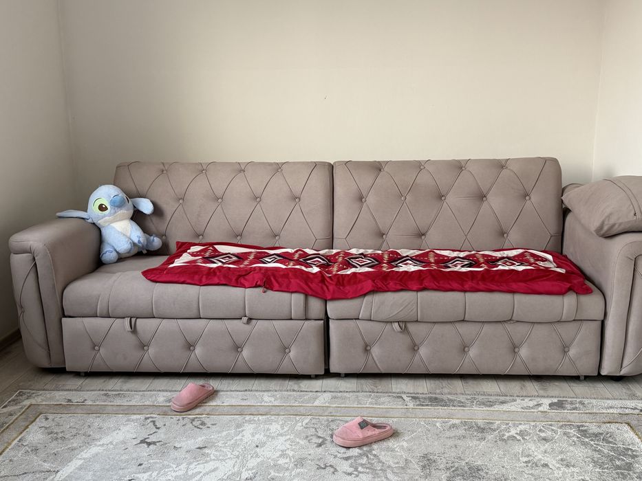 Диван новый,красивый, удобный, состояние отличное