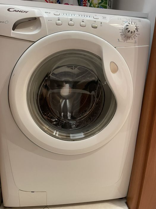 Пералния Candy GO 510