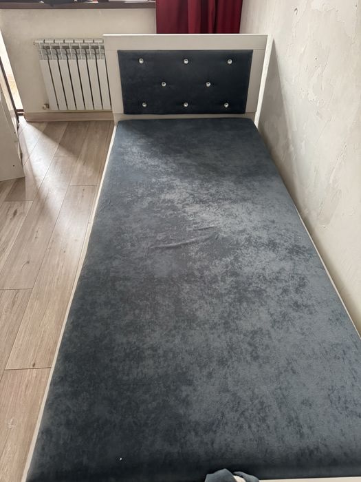 кровать односпальная