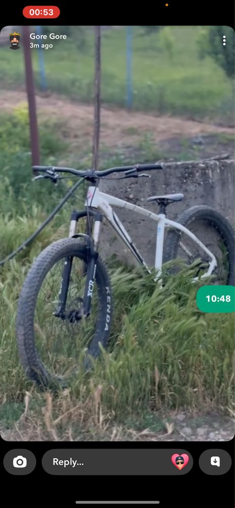 Vand bicicleta pegas