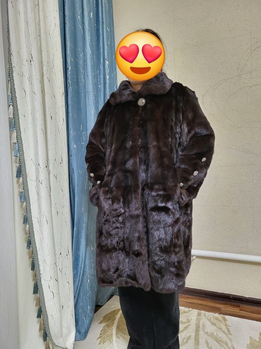 Шуба сатылады. Өте жақсы жағдайда.