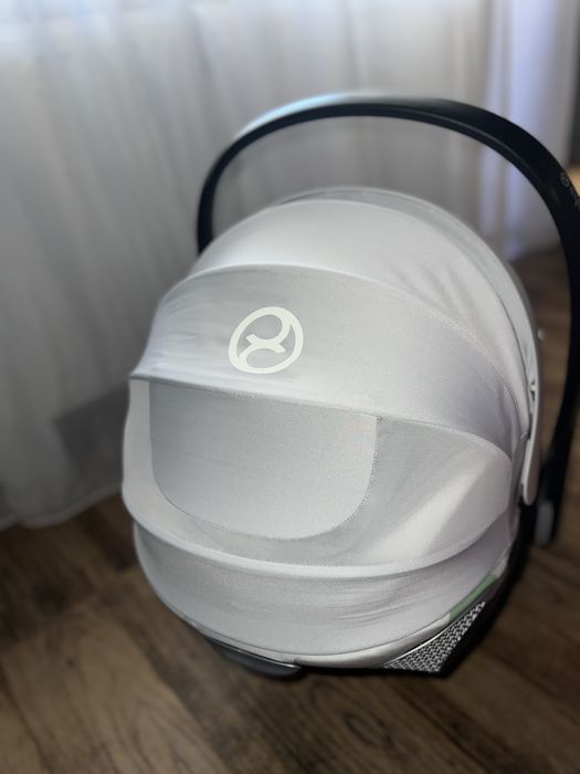 Scoica Cybex Platinum Cloud T Plus i-Size