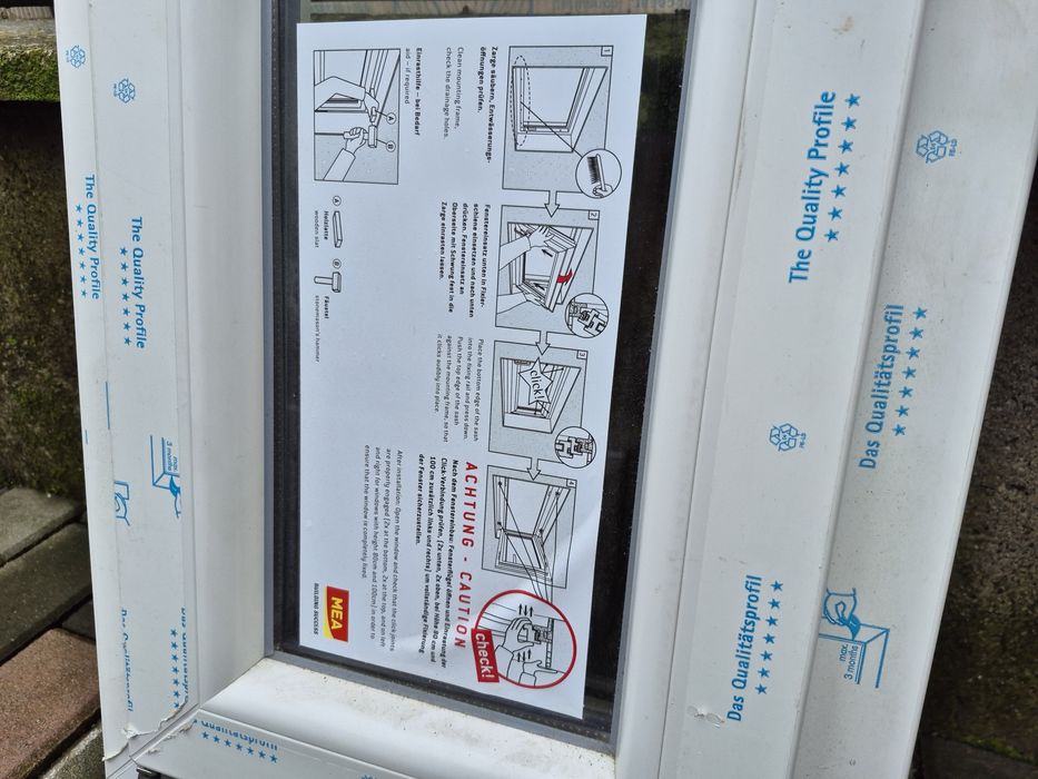 Ferestre termopan noi