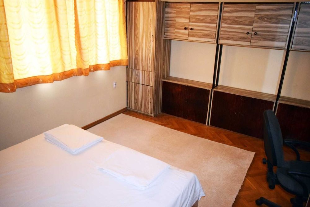 Дава се под наем Двустаен апартамент в София, Център - 50 кв.м за 400 € - Снимка #3