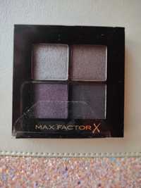 Продавам сенки за очи на Max Factor