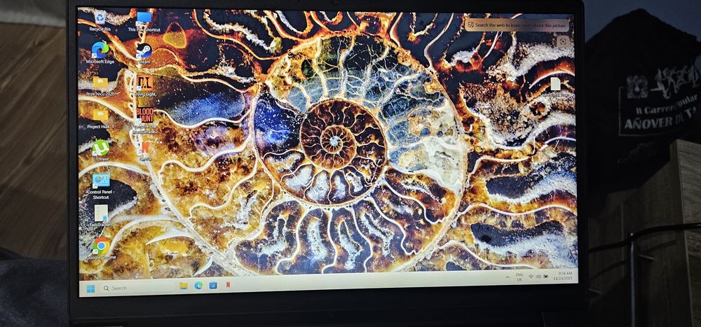 Leptop light gaming Lenovo V15 G4