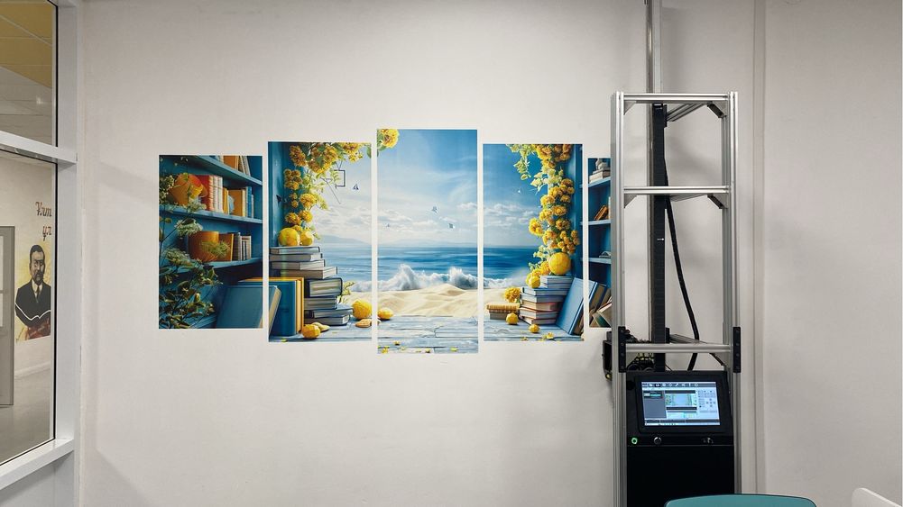 LC wall print 002