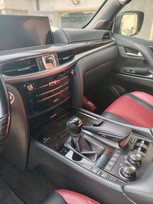 Lexus lx570 full option sotiladi