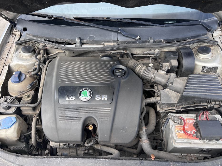 Vând skoda ocatavia