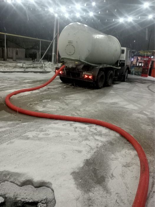 18 кубовый Ассенизатора. Говновоз откачка септика.