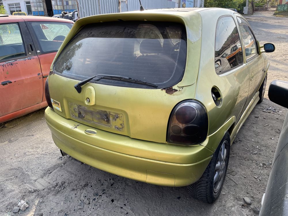 Opel Corsa B 1.6i 16v GSI 1997г На Части